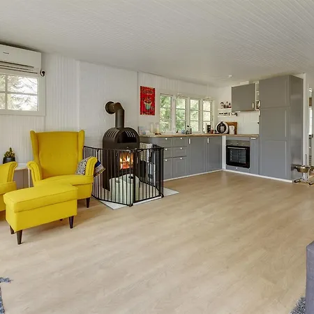 Casa vacanze Two-bedroom Holiday In Hals